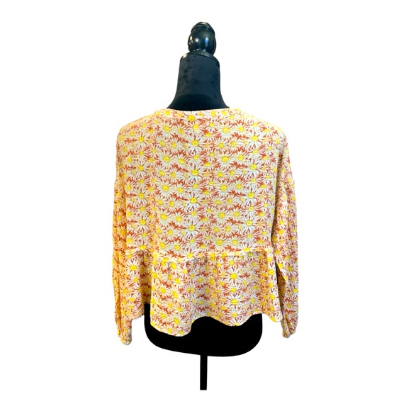 New Simply Southern Blouse - Picture 4 of 8